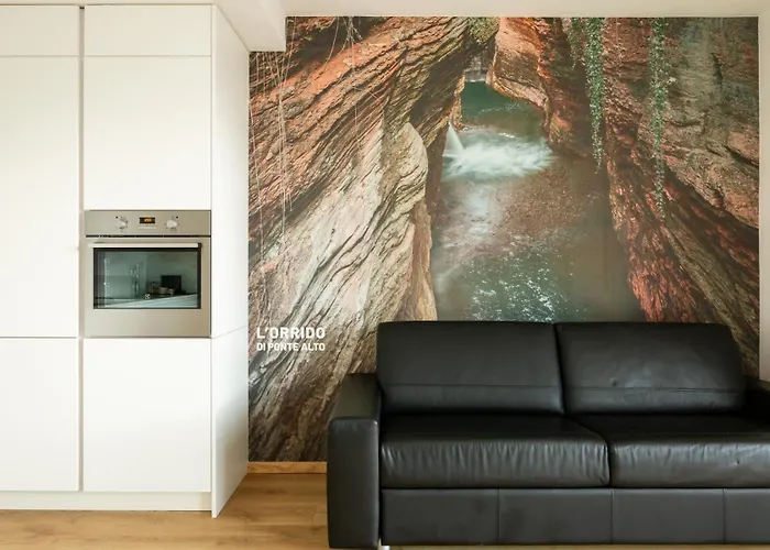 公寓 Mine House Hill- 2 Privat Parking! 特伦托